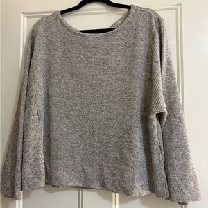 Max Studio Heather Gray Cropped Knit Top